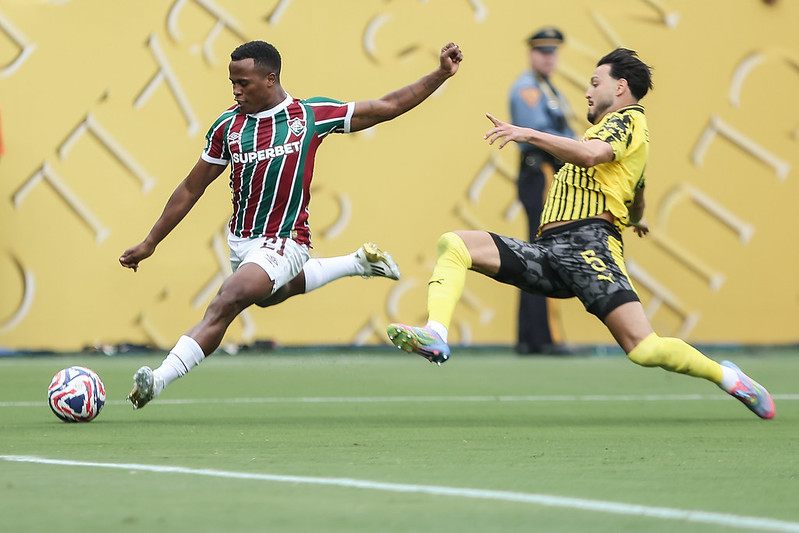 Não é só no Brasil: mais da metade dos 32 times do Mundial de Clubes têm parceria com bets
