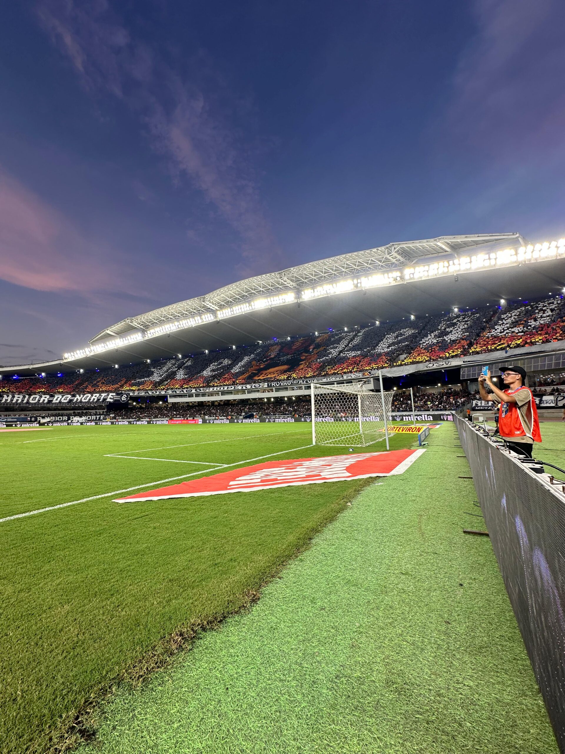 Superbet coloca torcedores no campo na Série B do Brasileirão 3