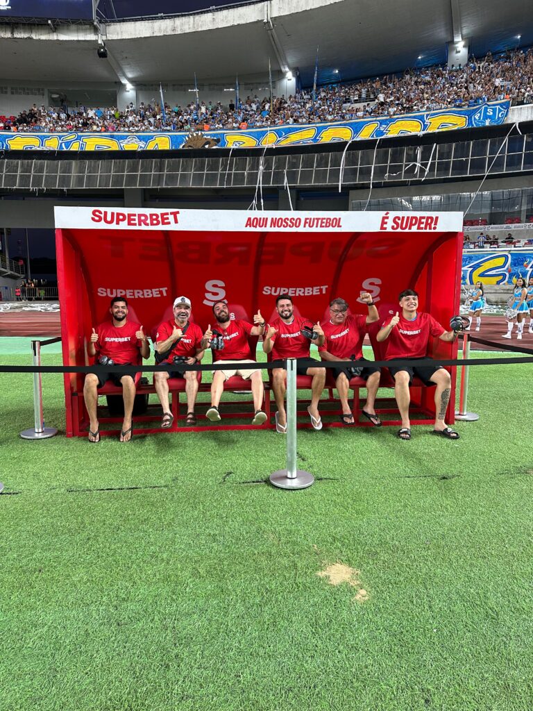 Superbet coloca torcedores no campo na Série B do Brasileirão 5