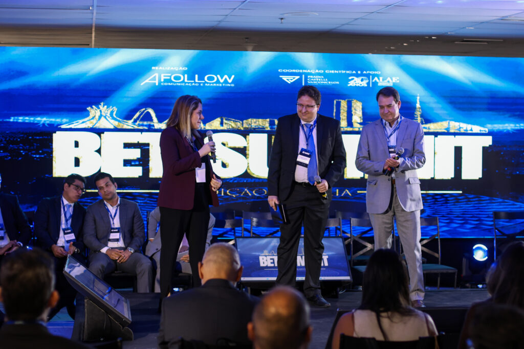 Bet Summit 2025 comprova sucesso com bons painéis e modelo estilo arena 3