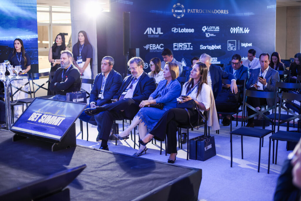 Bet Summit 2025 comprova sucesso com bons painéis e modelo estilo arena 4