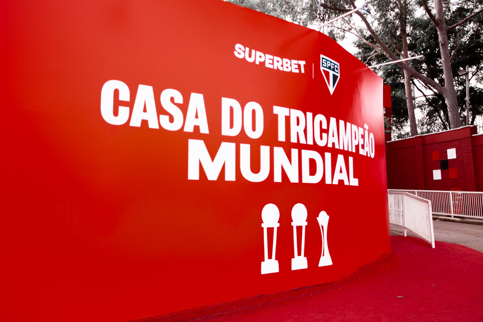 Com jogo entre ídolos, SuperCT da Barra Funda marca nova fase entre Superbet e São Paulo FC