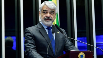 Humberto Costa afirma que legalização dos jogos de azar pode transformar o Brasil em "uma grande jogatina"