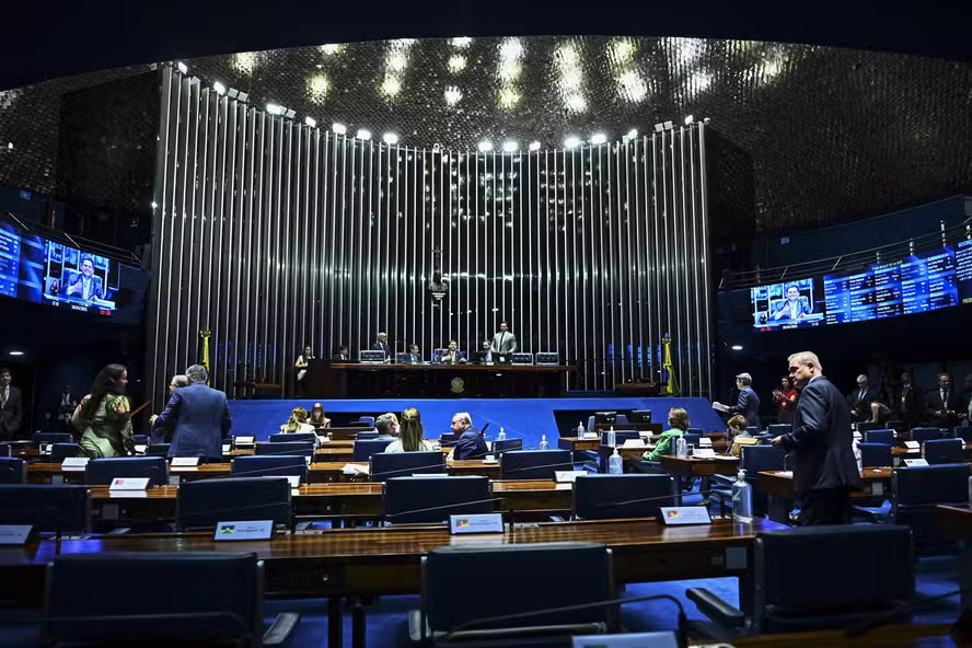 O Globo: Senado deve votar projeto que legaliza cassinos, bingos e jogo do bicho