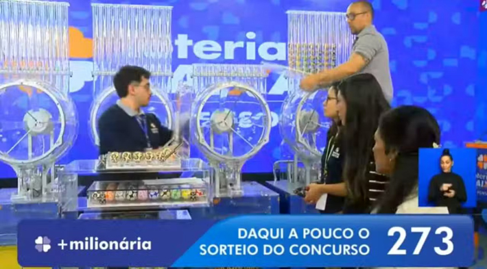 Caixa enfrentou falhas e atrasou os sorteios das loterias no sábado