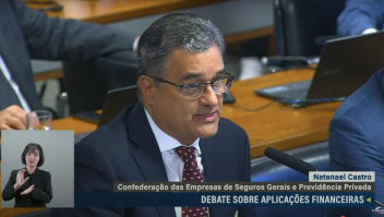 FenaCap participa de audiência pública no Senado que discute a tributação sobre aplicações financeiras