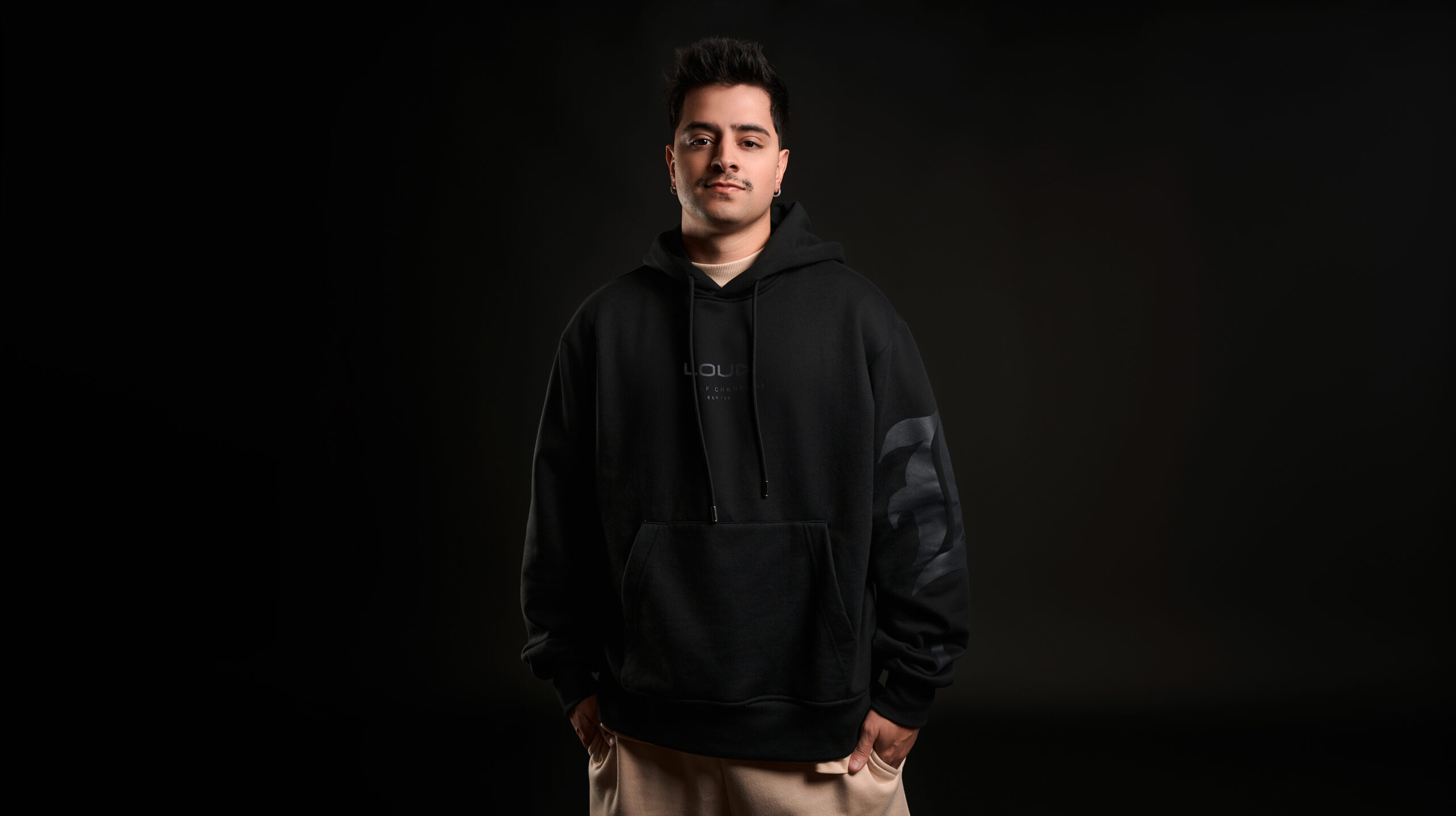 H2bet estampa novo uniforme da LOUD e promove lançamento