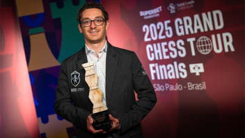 Fabiano Caruana, dos Estados Unidos, é coroado campeão das Finais do Grand Chess Tour 2025 e Campeão Geral do Tour
