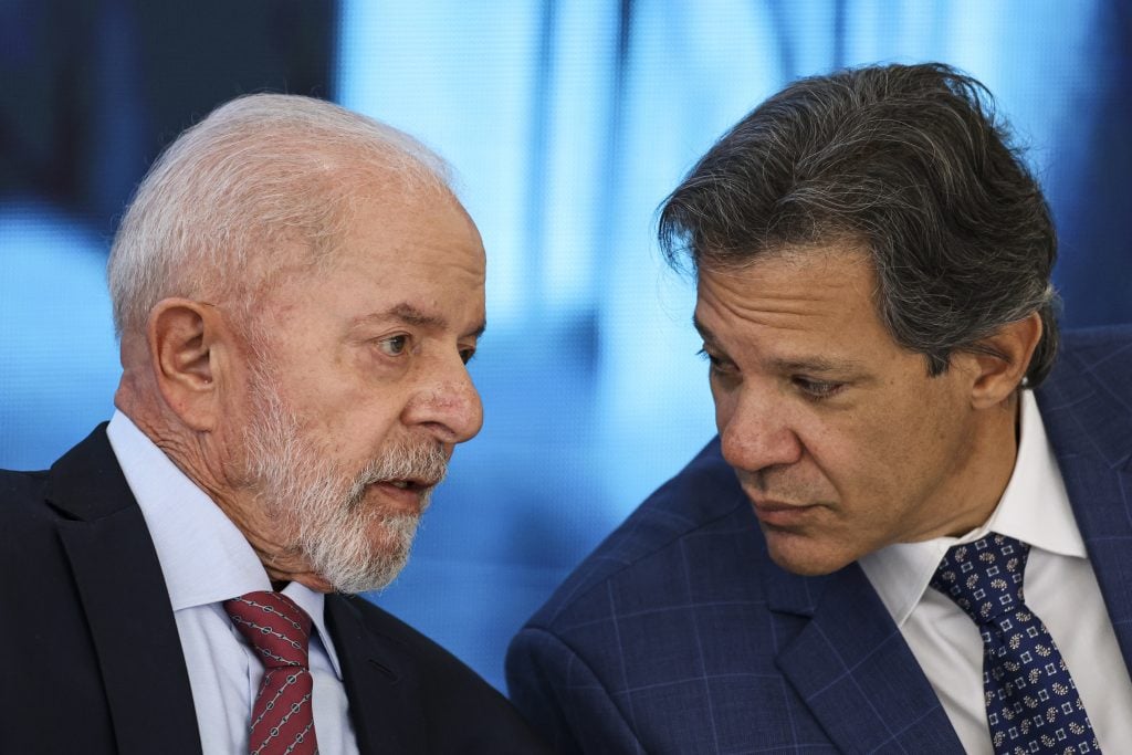 Governo avalia corte de despesas e busca acordo com o Congresso para fechar o Orçamento de 2026