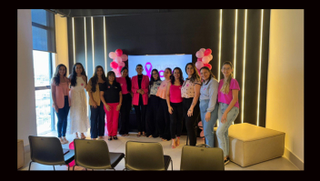 NGX promove ação do Outubro Rosa com foco em saúde, bem-estar e diversidade