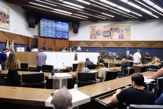 Propostas de limitação da publicidade de bets em BH são aprovadas em 1º turno