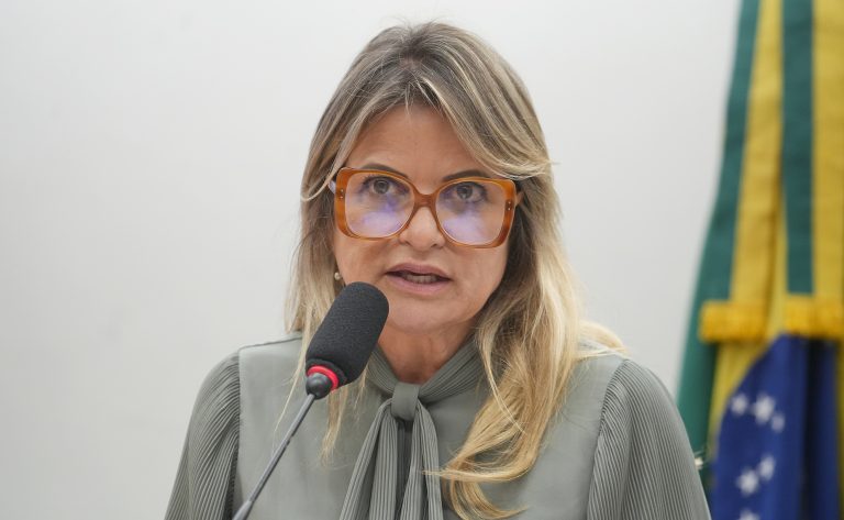 Comissão aprova mais recursos de loterias para entidades que atendem pessoas com deficiência