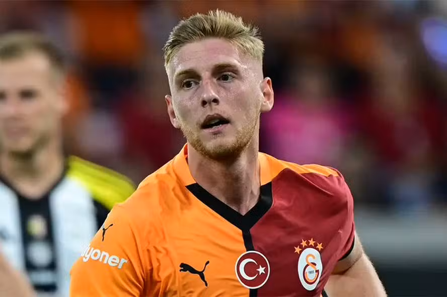 Escândalo no futebol turco: Justiça prende atletas e dirigentes do Galatasaray e Fenerbahçe em operação contra apostas