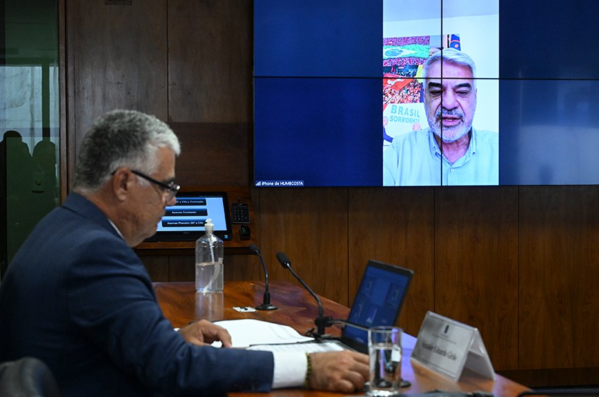 Frente parlamentar contra jogos de azar elege Humberto Costa presidente
