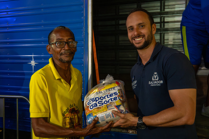 Natal Solidário percorre três capitais e beneficia 1.600 famílias com doações e serviços gratuitos