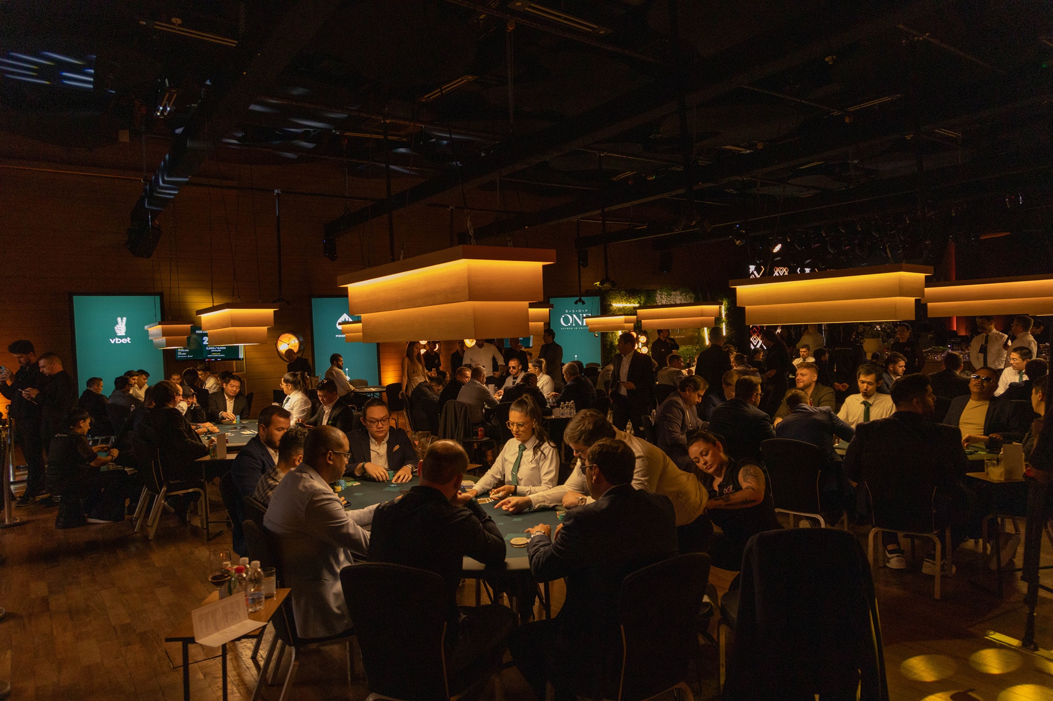 Neymar Jr. fatura R$ 350 mil em evento de poker que leva o seu nome 1