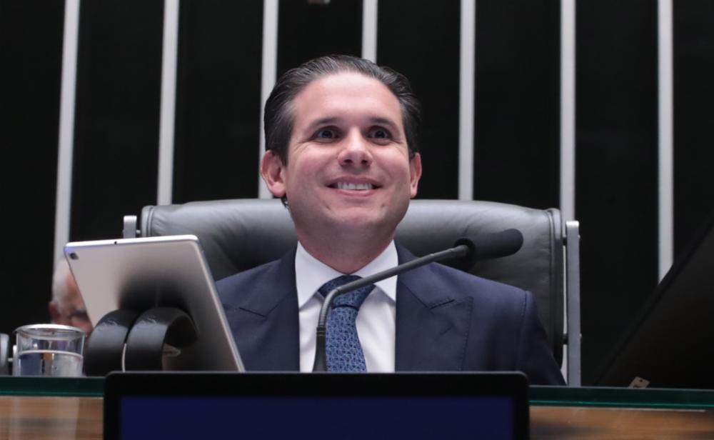 Câmara aprova PL Antifacção e retira tributação de 15% sobre apostas esportivas