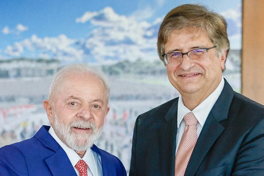 Lula se reúne com Gonet fora da agenda e pede rigor em apurações sobre bancos e bets