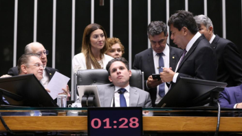 Câmara aprova PEC da Segurança Pública com recursos das apostas e proposta será enviada ao Senado