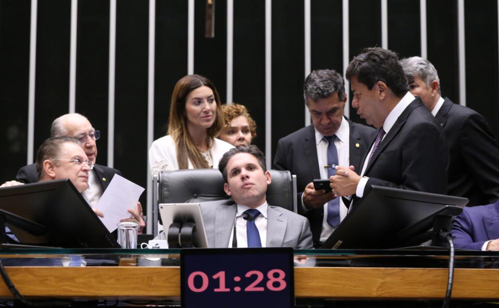 Câmara aprova PEC da Segurança Pública com recursos das apostas e proposta será enviada ao Senado