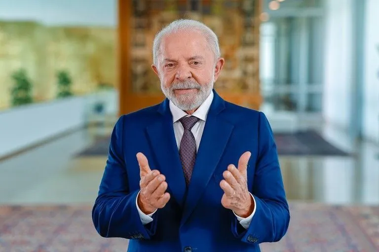 卢拉为巴西禁止虚拟赌场和“老虎游戏”辩护。