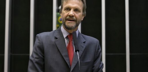 Bancada do PT apresenta projeto que proíbe apostas de quota fixa no Brasil