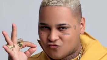 MC Ryan negocia R$ 300 mil para divulgar casa de apostas ilegal em áudios da PF