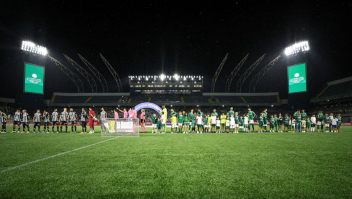 Palmeiras e Santos se enfrentam na última partida do “Allianz Parque”. Quem é o favorito?