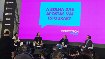 Especialistas debatem patrocínios de clubes de futebol