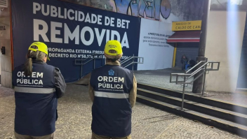 Prefeitura do Rio proíbe publicidade de plataformas de apostas em mídias externas e espaços públicos