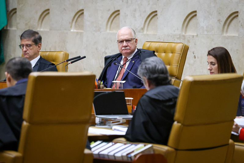 Brazil’s Supreme Court could link the gambling ban case with the online betting law, affecting 2,728 stayed lawsuits