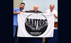 Boulos se reúne com torcidas organizadas para discutir o futebol após a proibição das bets
